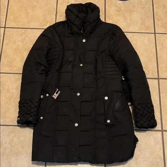 Betsey Johnson Black Puffer Coat with Quilted Sleeves - Picture 1 of 7